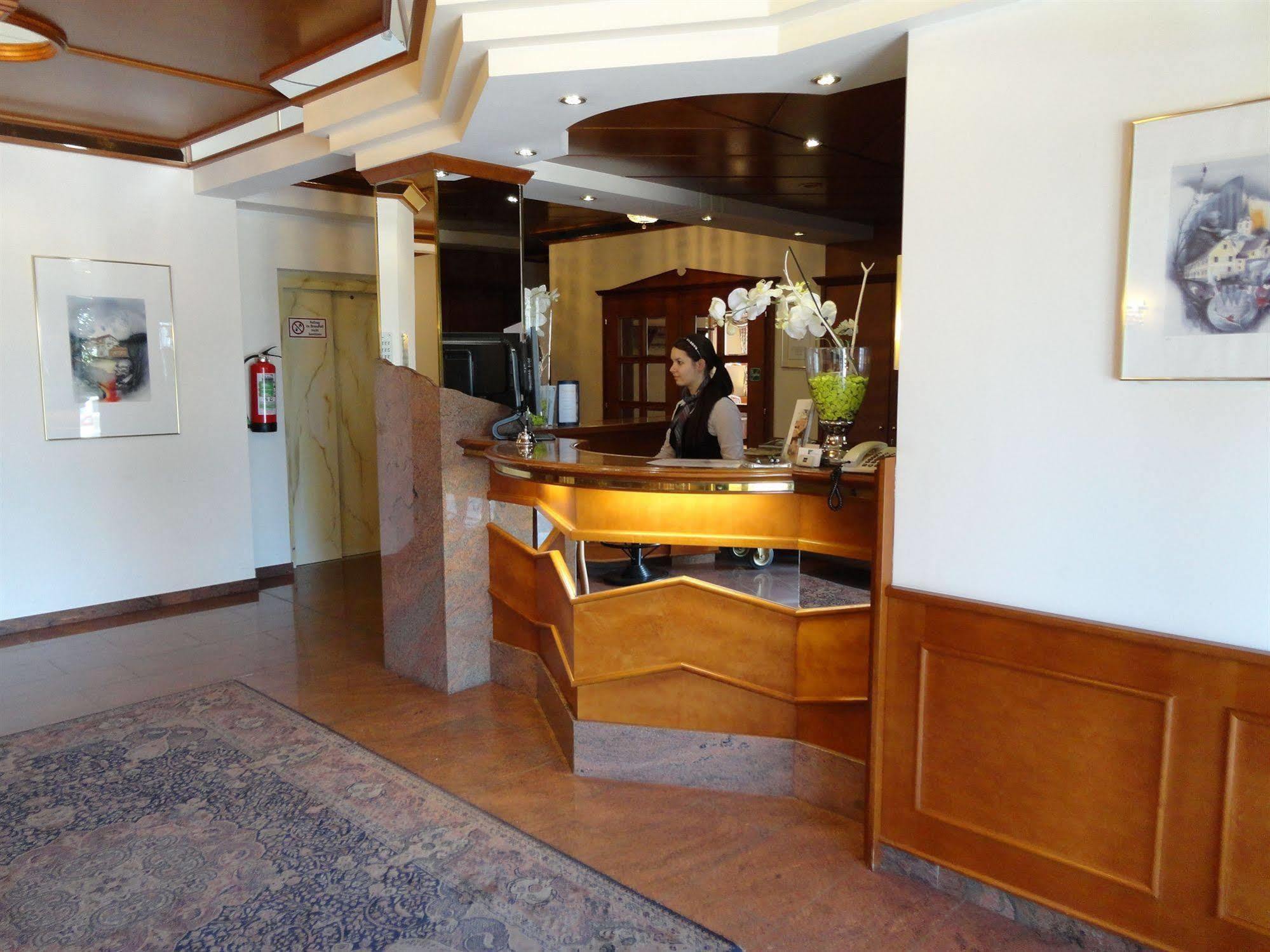 Komfort-Hotel Stockinger Ansfelden Esterno foto